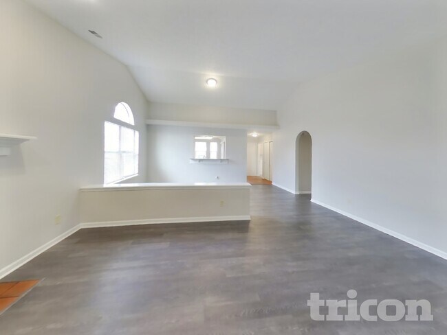 Foto del edificio - 6621 Pamona Cir