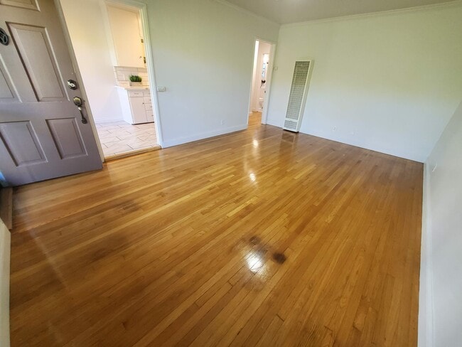 Building Photo - 1753 E Ocean Blvd