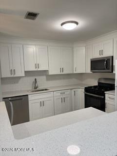 Foto del edificio - 38 Worthington Ct