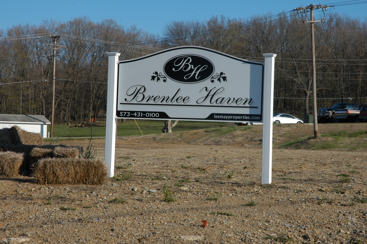 121 Donnelly St, Leadington, MO 63601 Apartments in Leadington, MO