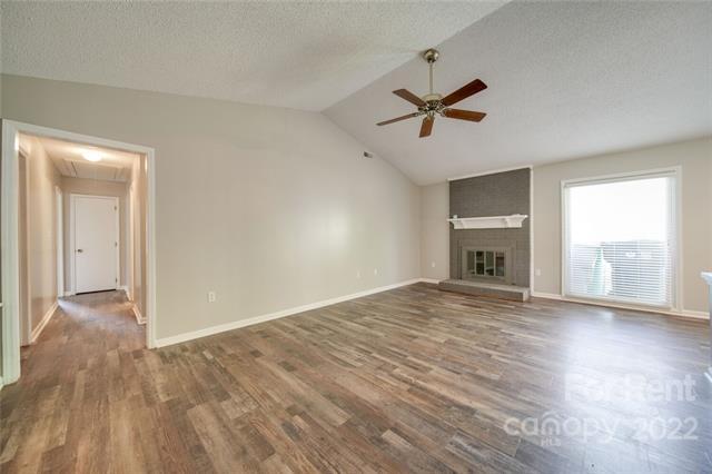 Building Photo - 9258 Essen Ln