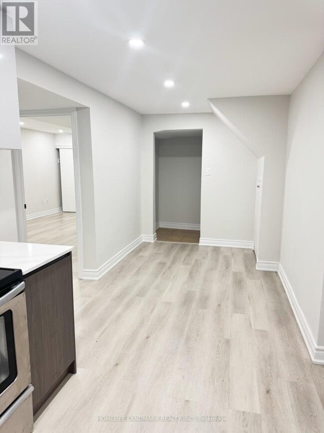 Building Photo - 144 Raymerville Dr