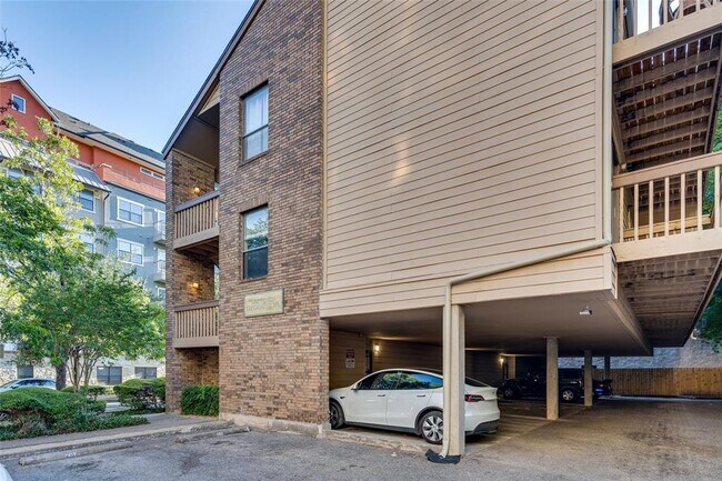 Foto del edificio - 2210 Pearl St