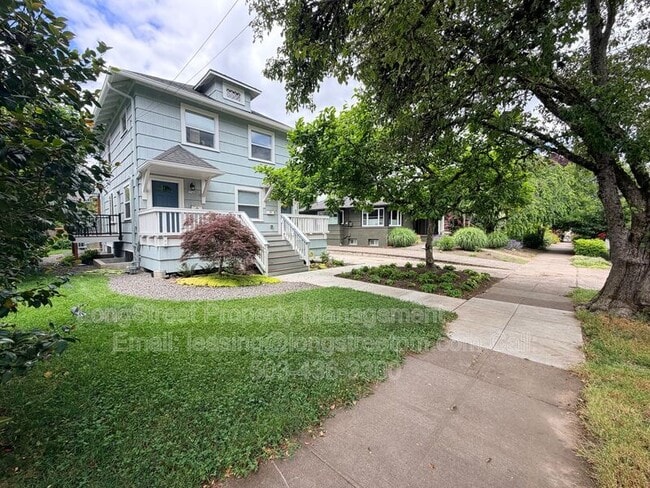 Building Photo - 1749 SE 46th Ave
