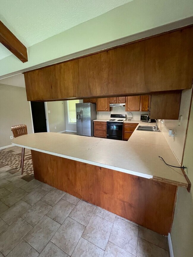 Building Photo - Home for rent!