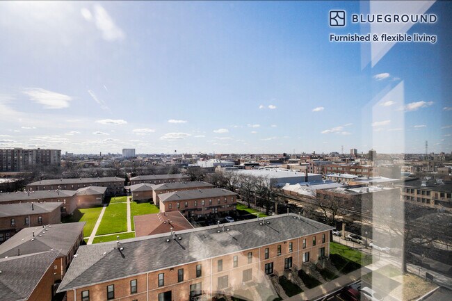 Foto del edificio - 150 N Ashland Ave