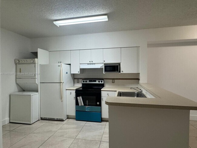 Foto del edificio - 5091 NW 7th St