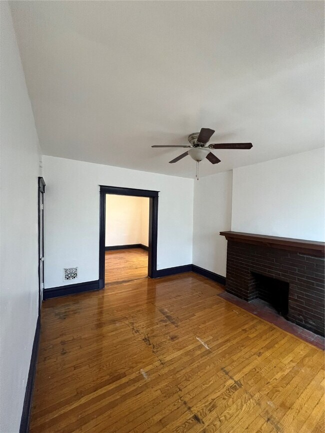 Foto del edificio - 3623 Virginia Ave