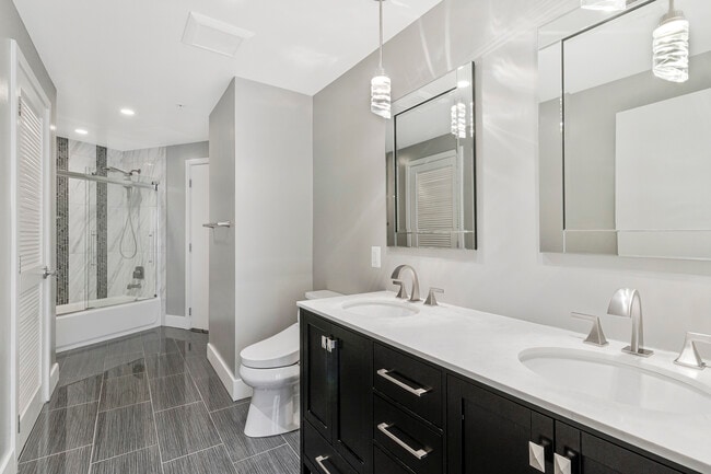 Fotografía del edificio - 1010 Massachusetts Ave NW