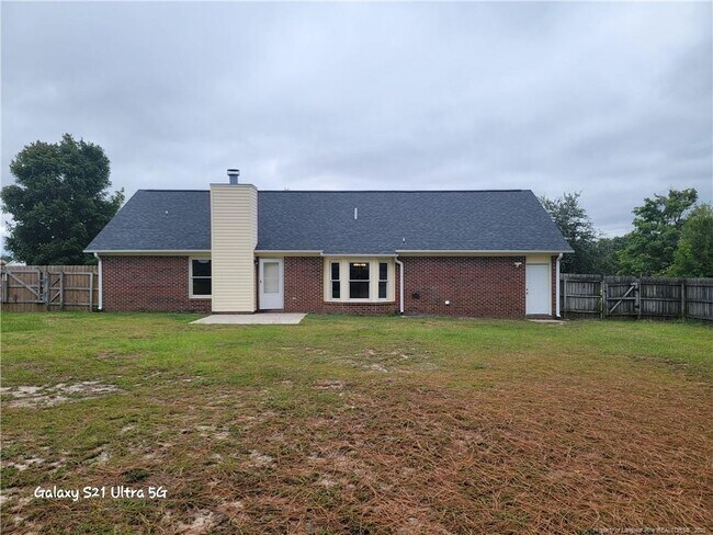 Building Photo - 409 Sparrow Dr