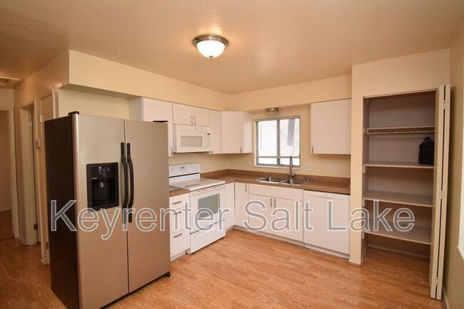 Building Photo - 4279 S 1350 E
