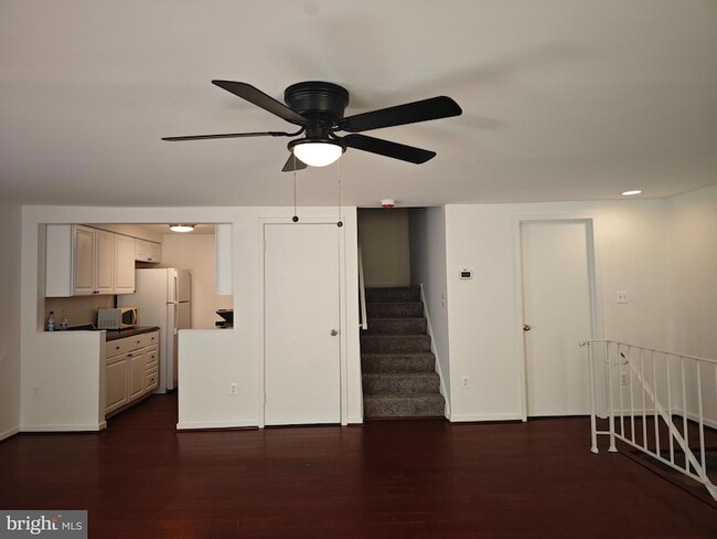 Building Photo - 9813 Hellingly Pl