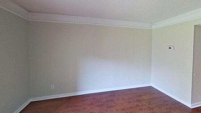 Foto del edificio - 2 bedroom / 1.5 bath Townhome ~ Hannahan, SC