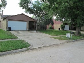 Building Photo - 6818 Glenstein Dr