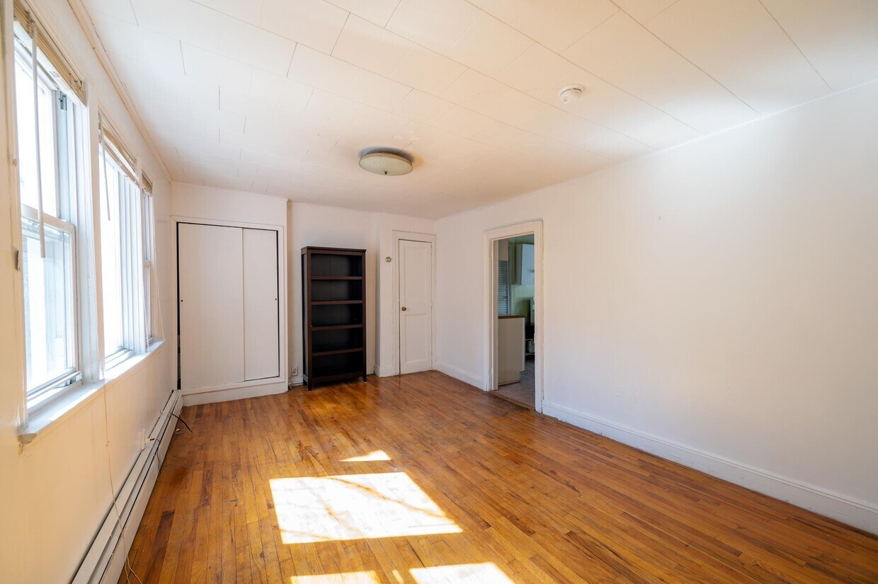 Foto principal - 276 6th St