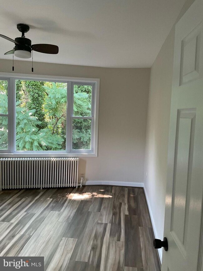 Foto del edificio - 514 Ridge Rd SE