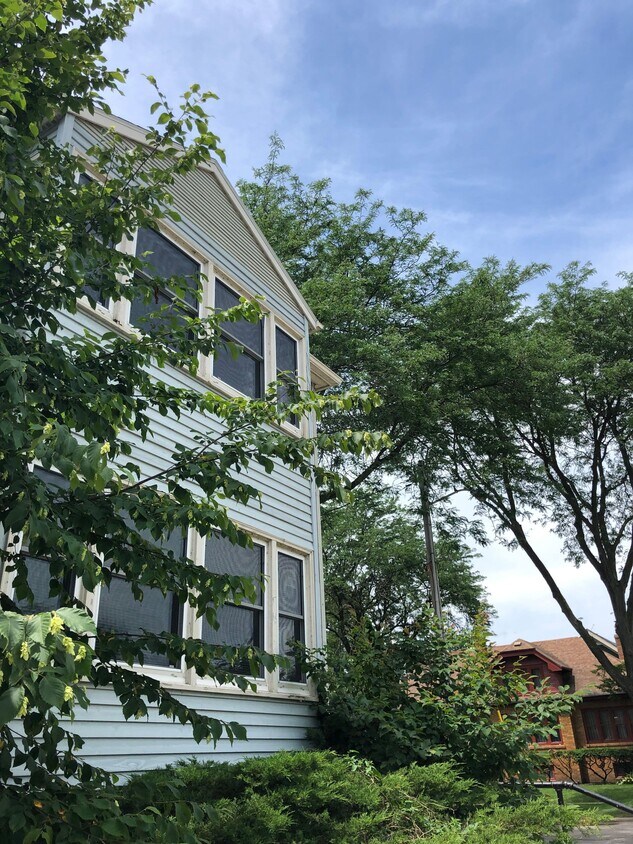 Primary Photo - 702 S Thornton Ave