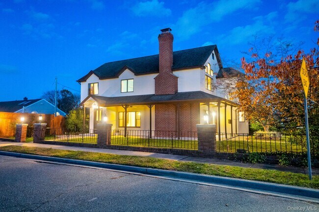 Foto del edificio - 8 Pearl St