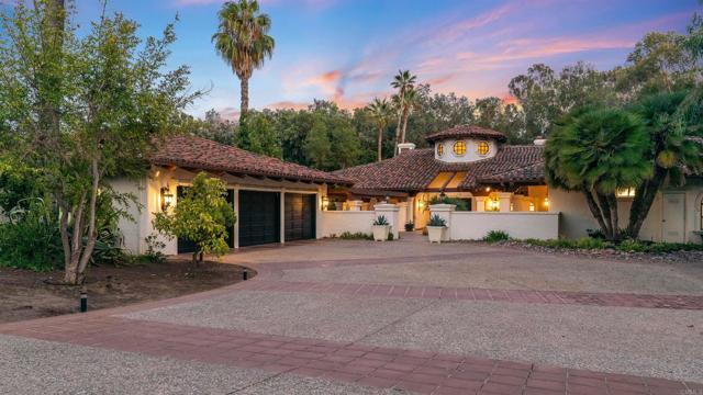 Building Photo - 16745 Avenida Arroyo Pasajero