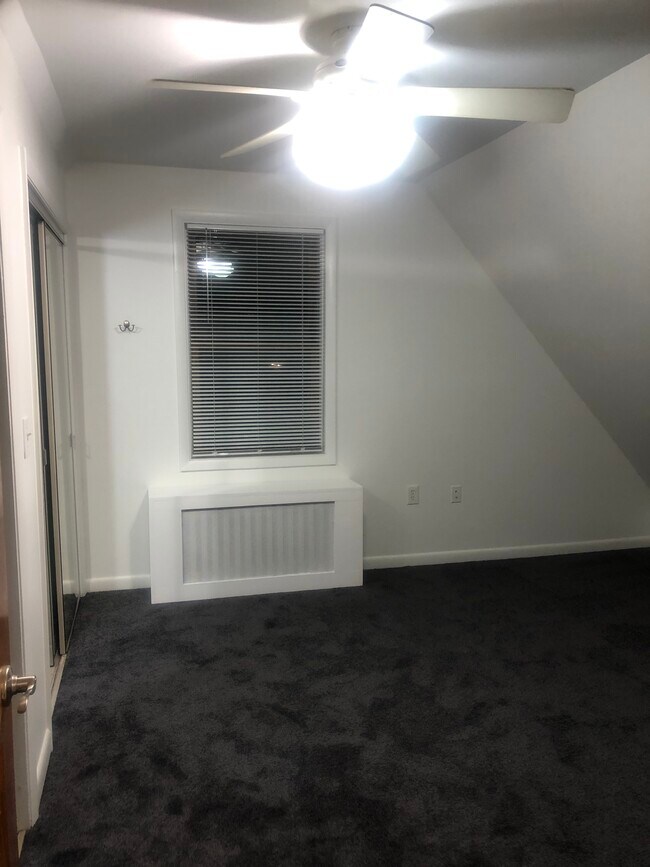 Foto del edificio - 622 N Terrace Ave