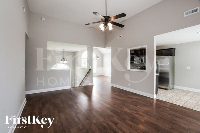 Building Photo - 680 Fox Trail Ct