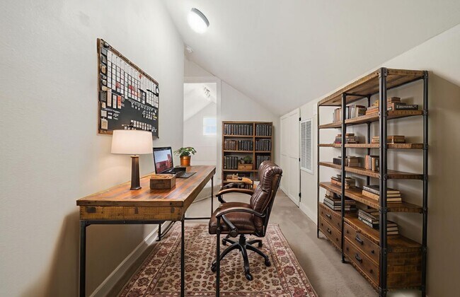 Building Photo - 4602 Ward St