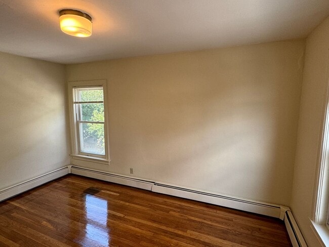 Building Photo - 42 Summer St