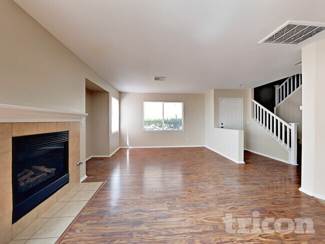 Foto del edificio - 1431 Bittersweet Dr