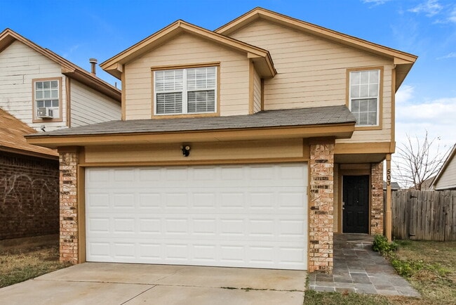 Building Photo - 503 Clover Rd