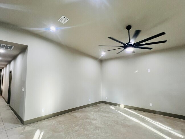 Foto del edificio - 48 1st Ave