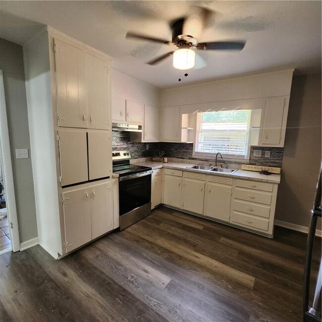 Photo - 342 Holiday Cemetery Rd House