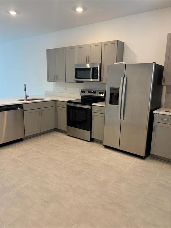 Foto del edificio - 8629 Daybreak St