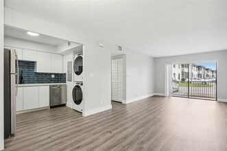 Building Photo - 3240 NW 84th Ave