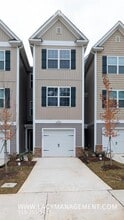 Building Photo - 4142 Trevino Dr