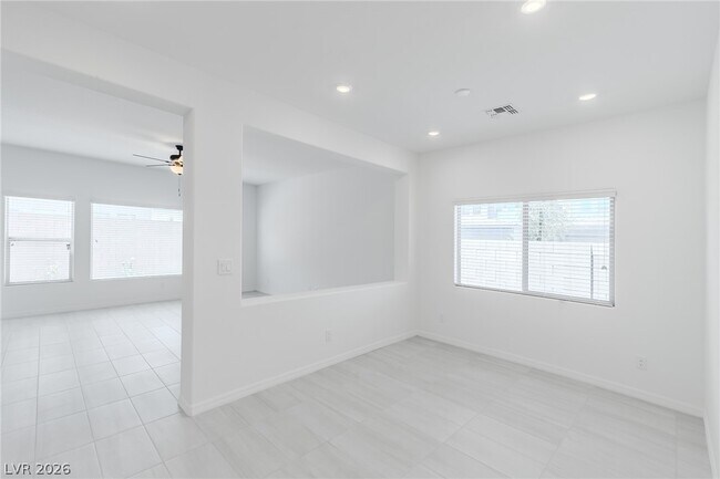 Foto del edificio - 5733 S Tioga Way