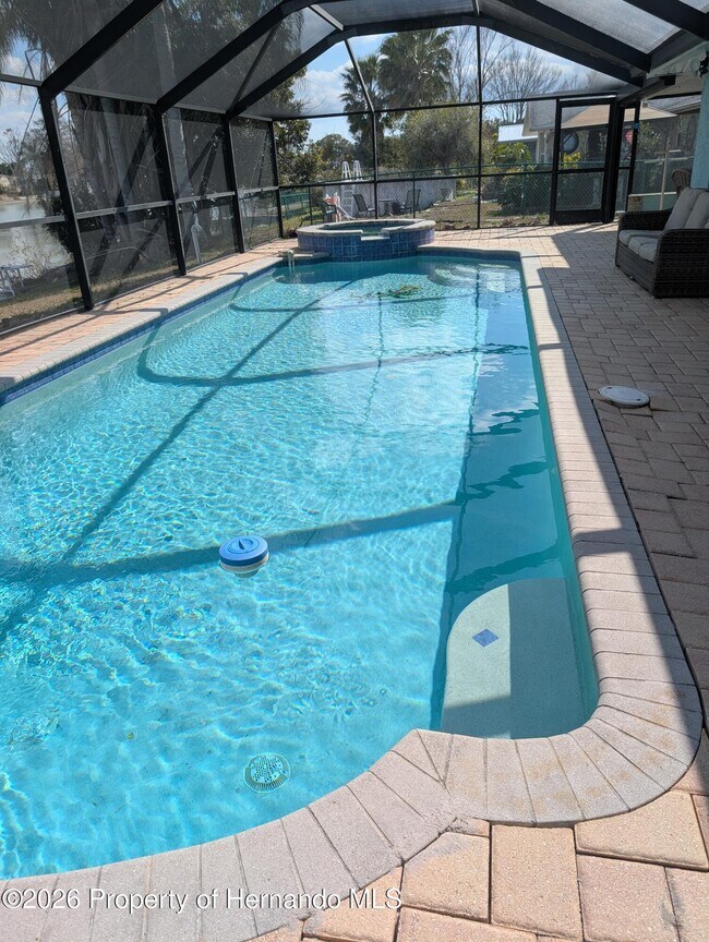 Foto del edificio - 10310 Amadeus Dr