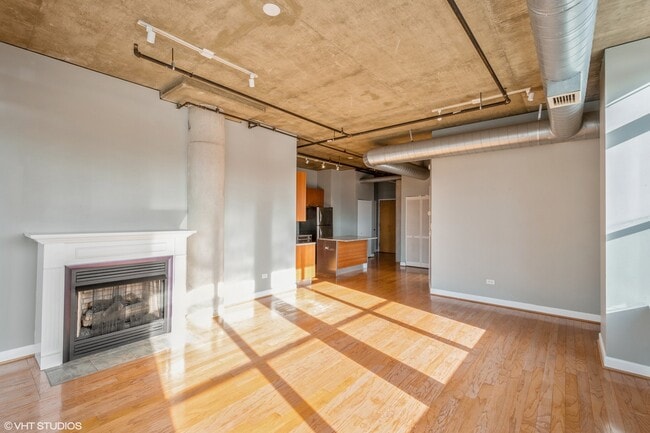 Building Photo - 111 S Morgan St