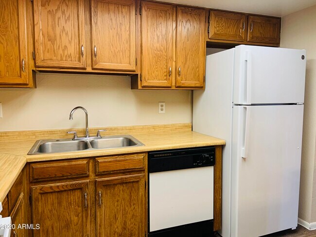 Foto del edificio - 13212 N 51st Ln