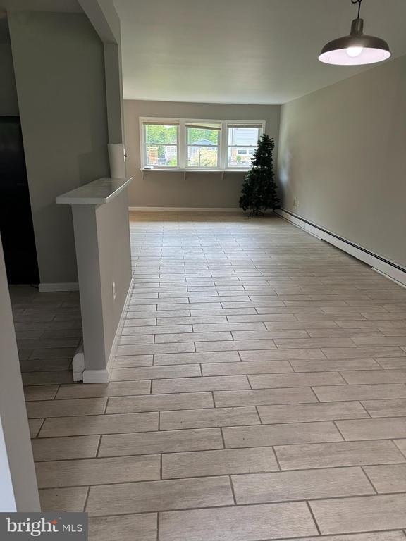 Building Photo - 509 Winding Way