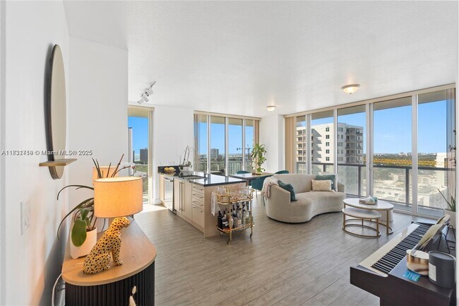 Foto del edificio - 79 SW 12th St