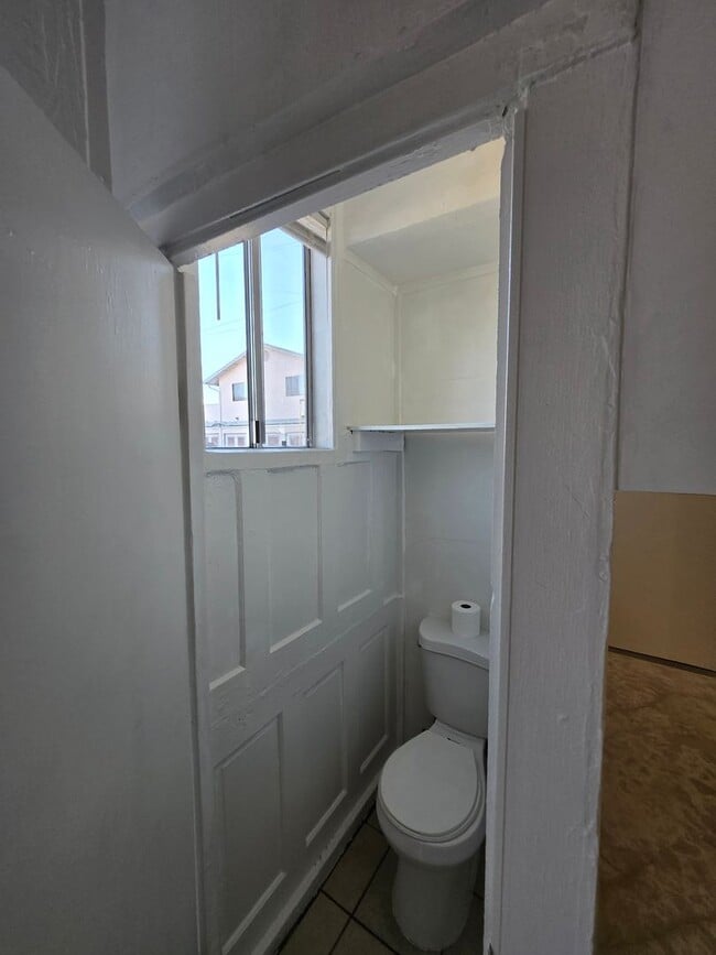 Building Photo - North Park Active Lifestyle Cottage for Rent!