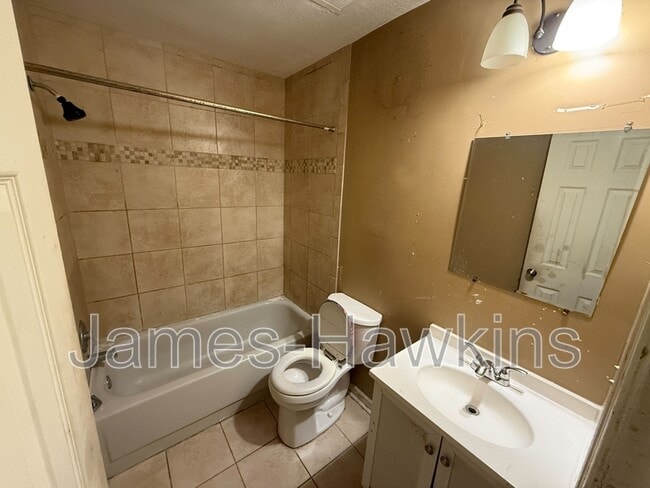 Foto del edificio - 5125 E Linda Cir