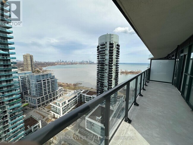 Photo du bâtiment - 38 Annie Craig Dr