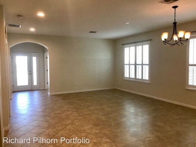 Building Photo - 4 br, 3 bath House - 2055 Bristol Grande Way