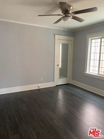 Building Photo - 1571 W 30th St