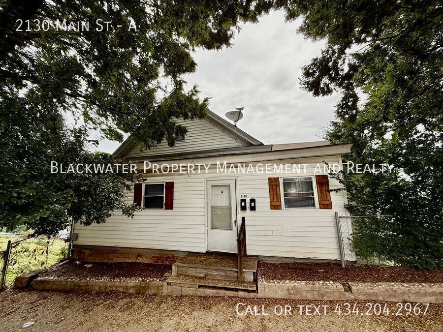 Photo - 2130 Main St.-A