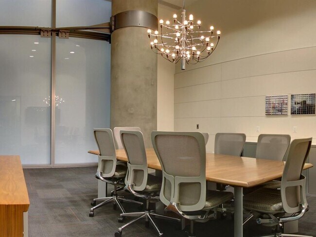 Building Photo - Furnished studio on the Las Vegas Strip
