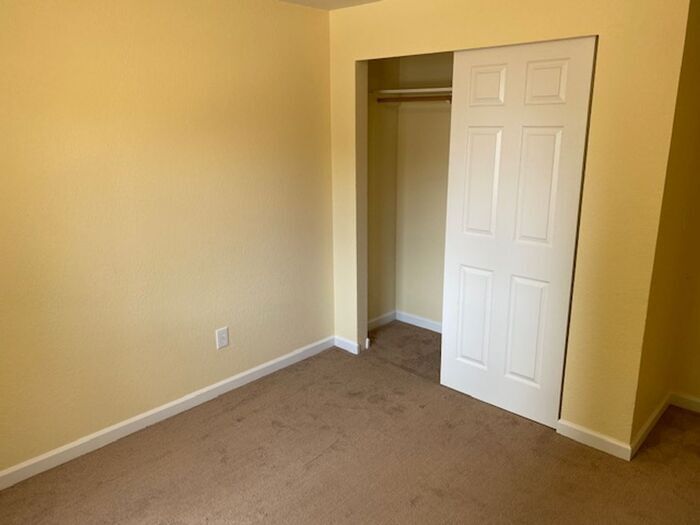 Primary Photo - 2 bedroom home in Everett Near Recreation ...