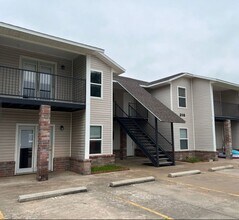 Building Photo - 316 Erin Pl