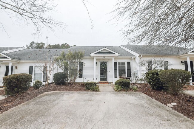 Building Photo - 2 Bed 2 Bath Townhome in Augusta!